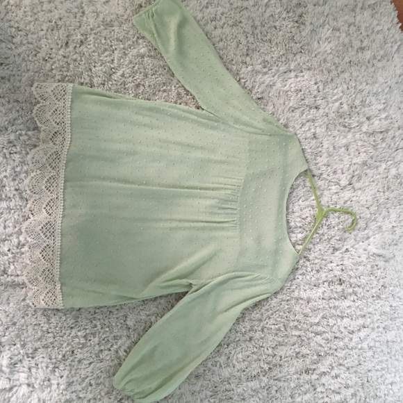 Francesca's Collection Top - Picture 2 of 3