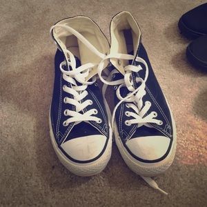 Black chuck Taylor's $20 size 9