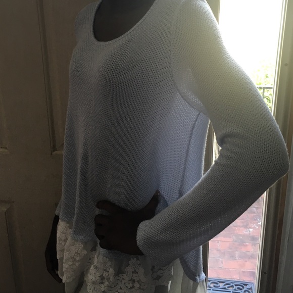 (SOLD) Blue long Sleeve tunic - Picture 4 of 4