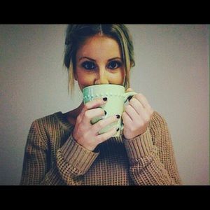 Meet your Posher, Courtney