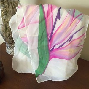 Vintage Accessories - REDUCED💞Vintage Birds of Paradise silky scarf🌷 Vintage Accessories - REDUCED💞Vintage Birds of Paradise silky scarf🌷