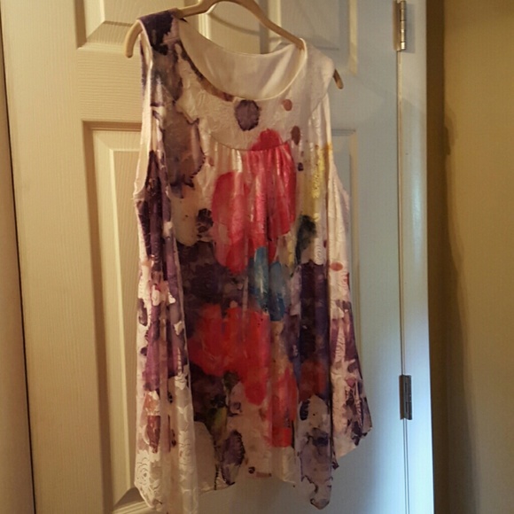 Sleeveless top
