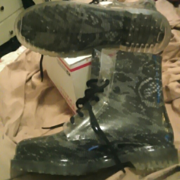 Rainboots