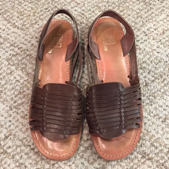 Dirty Laundry harauche sandals - charisma