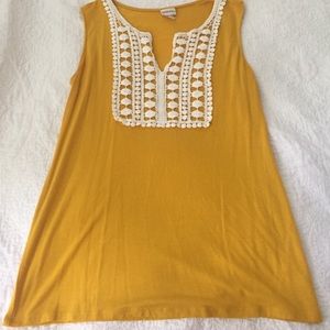 Super Cute soft Merona shirt