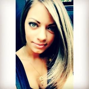Meet your Posher, Charissa