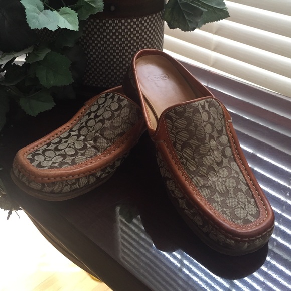 Authentic Coach Vanessa Slides
