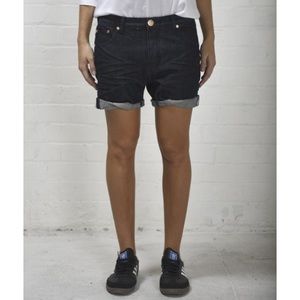 One Teaspoon Raw Chargers shorts