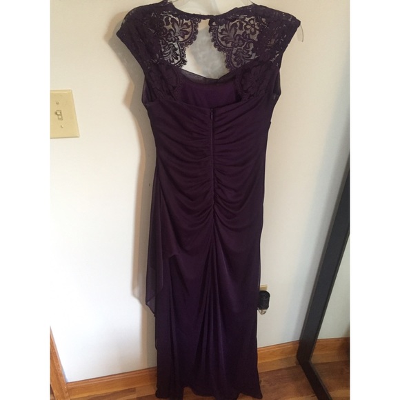 Xscape Bridesmaid Dress - Picture 3 of 3