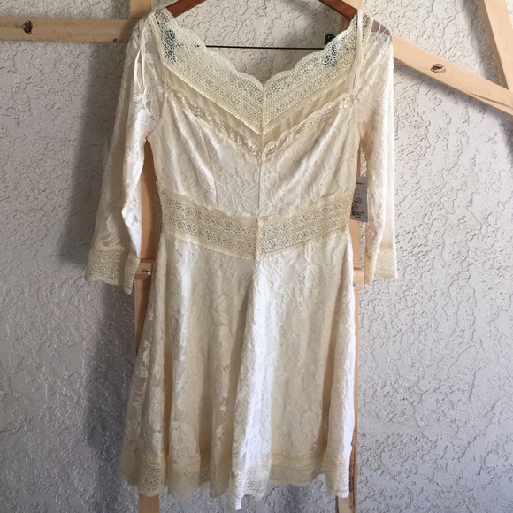 Brand new . Royal style Free people lace dress - Picture 4 of 4