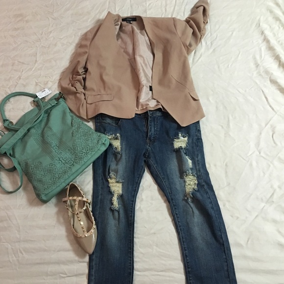 Distressed Skinny Jean