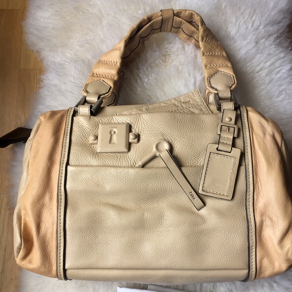 Authentic Chloe Handbag (pink/nude) - Picture 2 of 4