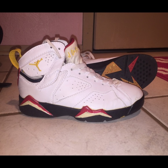 Jordan 6 Cardinals size 5.5y , 7 (women's)