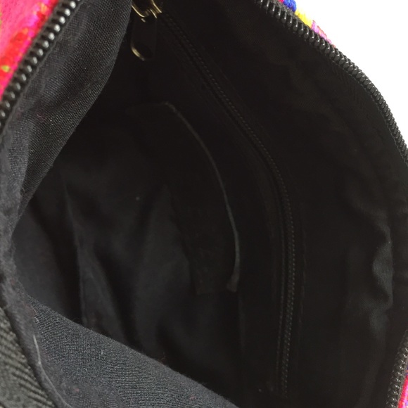 Small Pouch - Picture 3 of 3
