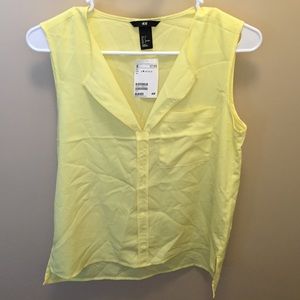NWT H&M sleeveless blouse