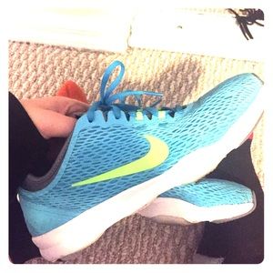 Nike training zoom fit shoes