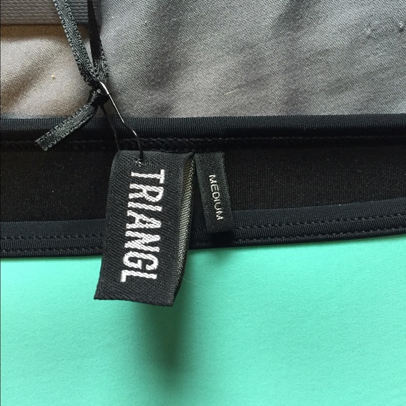 Triangl bikini - Picture 3 of 4