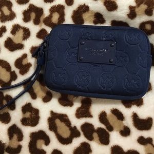 Michael Kors change purse