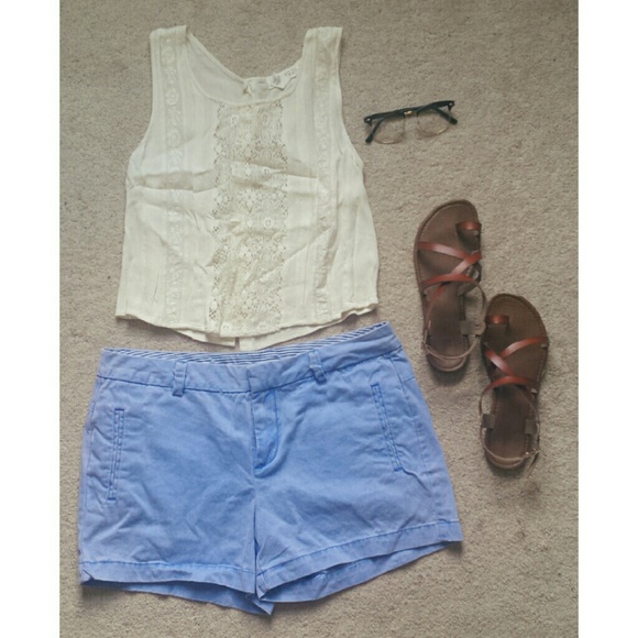 Periwinkle chino shorts, NWOT (Size 10)