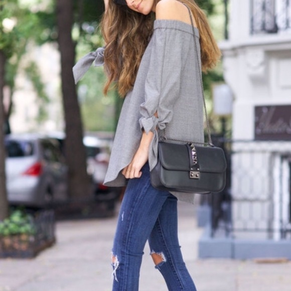 🎉Last One🎉NWT Back in Stock Grey OffShoulder Top - Picture 2 of 4