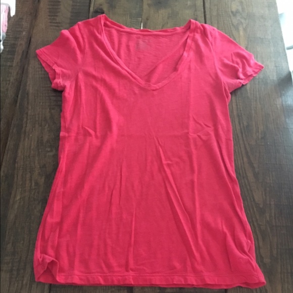 AE Vneck
