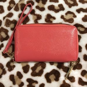 Halogen wristlet