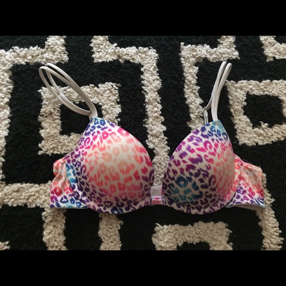 Victoria Secret Push Up Bra