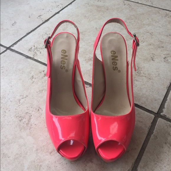 Shoes - Picture 3 of 3