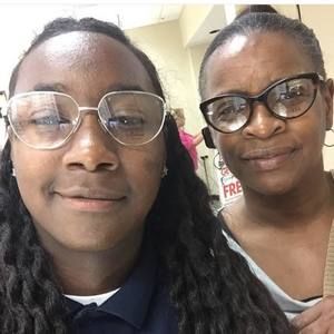 Meet your Posher, Kay