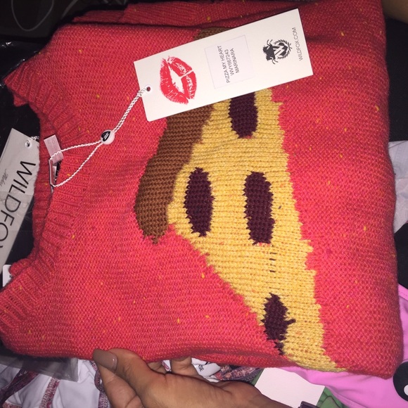 WILDFOX PIZZA LOVERS SWEATER SZ S new - Picture 4 of 4