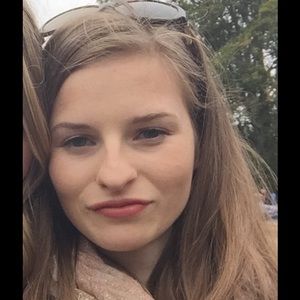 Meet your Posher, Kelsey