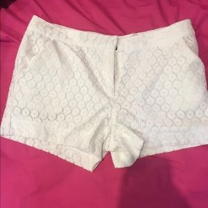 White floral lace shorts