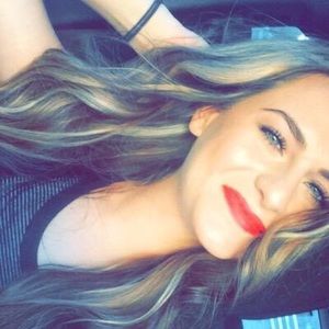 Meet your Posher, Tasha