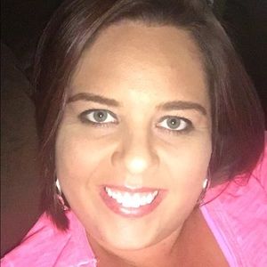 Meet your Posher, Savannah