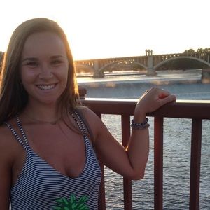 Meet your Posher, Rachel