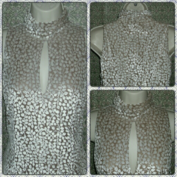 👗VELVETY DRESS!!!👗 - Picture 2 of 4