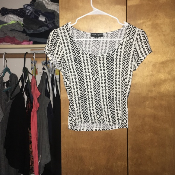 Crop top
