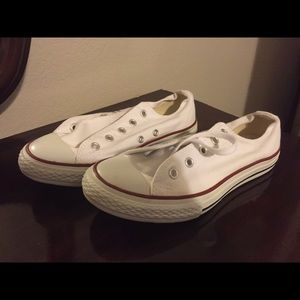 White Converse size 3, (women's size 6 I believe?)