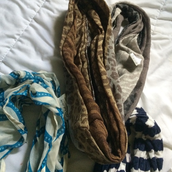 Infinity Scarves - Picture 3 of 4