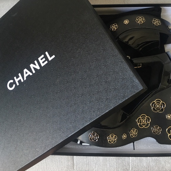 Brand New Chanel Wedge - Picture 3 of 4