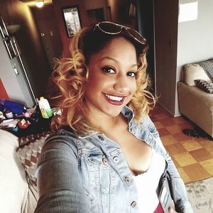 Meet your Posher, Jessica