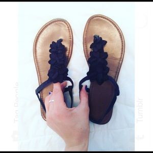 Women's Black Faded Glory Flower Summer Sandals