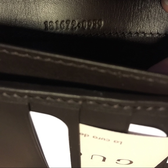 ❌SOLD❌ Gucci Ladies Web Original GG Wallet - Picture 4 of 4