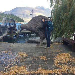 Meet your Posher, Christina