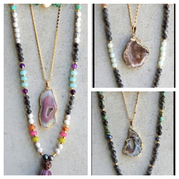 Gemstone tassel necklaces - Picture 2 of 2