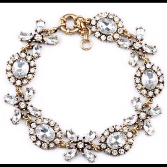 Pretty Crystal Bracelet - Picture 3 of 4