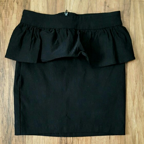 black peplum skirt