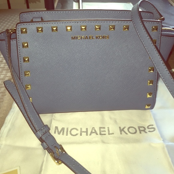 Michael Kors Purse - Picture 1 of 4