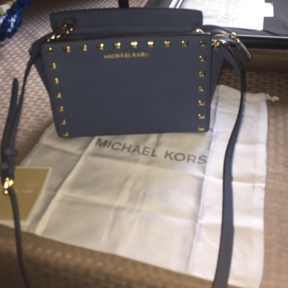Michael Kors Purse - Picture 4 of 4