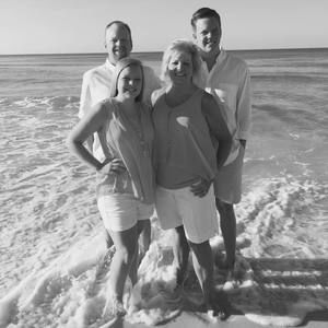 Meet your Posher, Angie